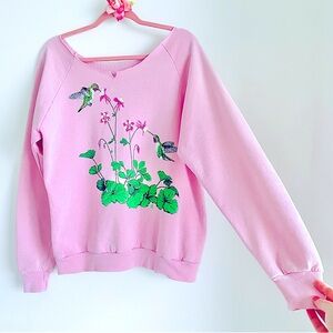 💕Pretty Pink “Hummingbird” Print Sweater SZ M